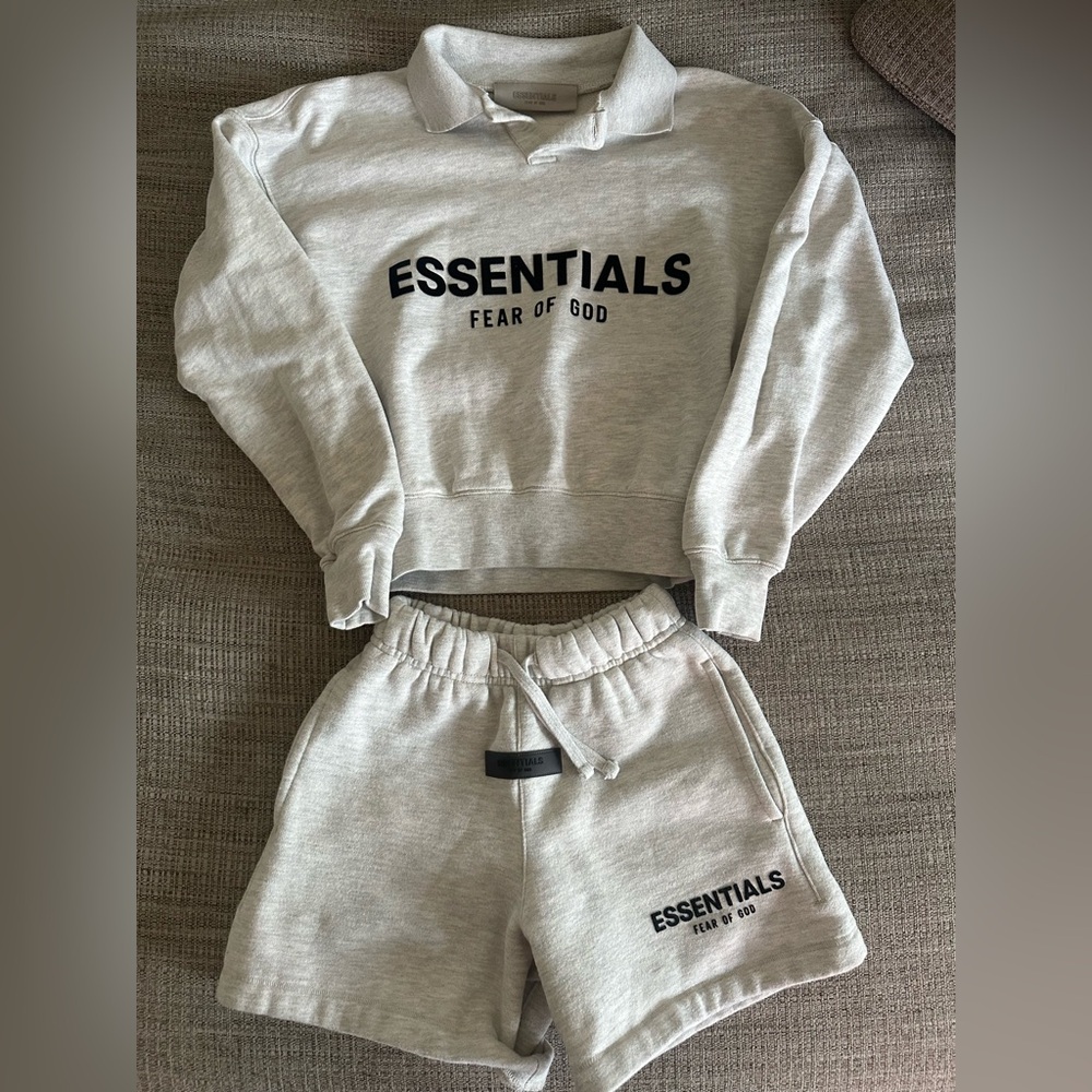 💯 Authentic Youth Fear of God FOG Essentials Light Oatmeal Sweat Set Size 6/7